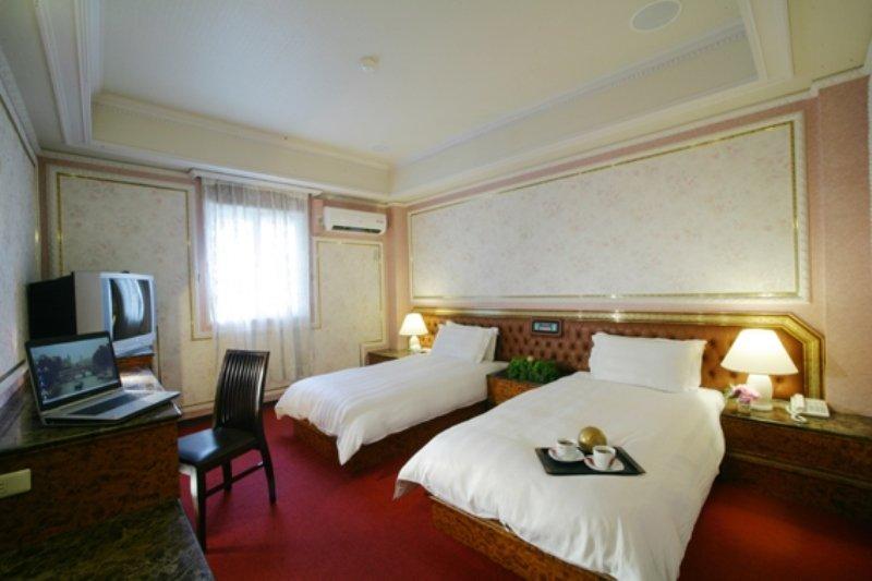 ג'יאושי Baron'S Hot Spring Hotel מראה חיצוני תמונה