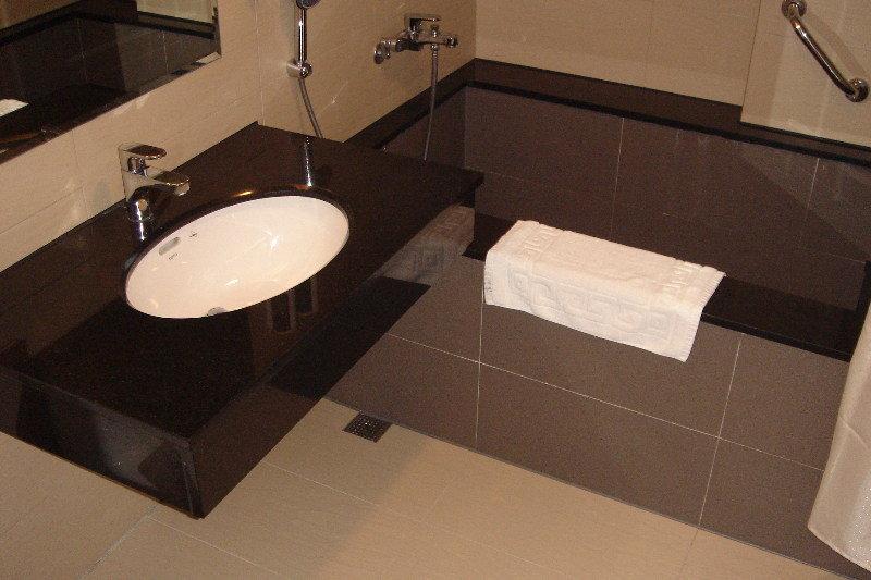 ג'יאושי Baron'S Hot Spring Hotel מראה חיצוני תמונה